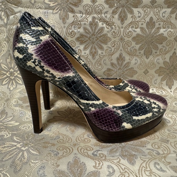 Calvin Klein Stilettos - Picture 1 of 5